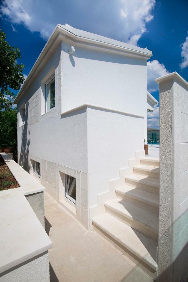 Vila Casa Blanca White House Donji Okrug  Exteriér fotografie
